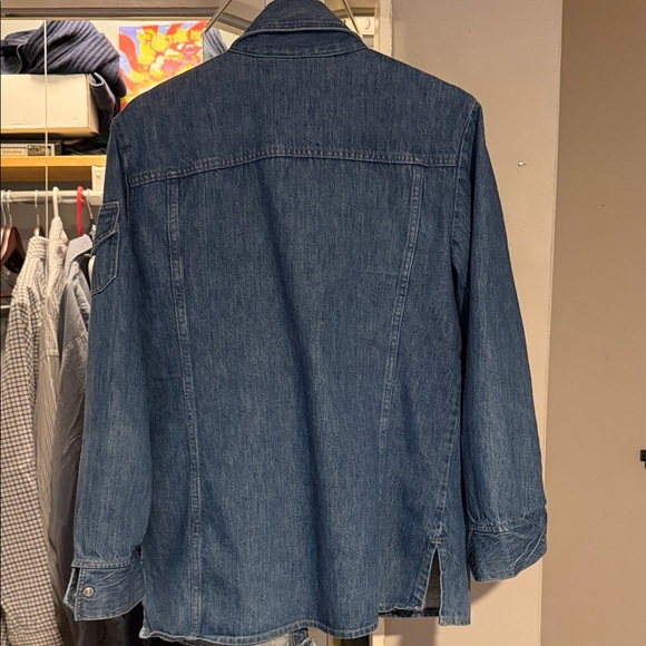 70’s Era Vintage Levi's Blue Denim Shirt - Picture 5 of 5